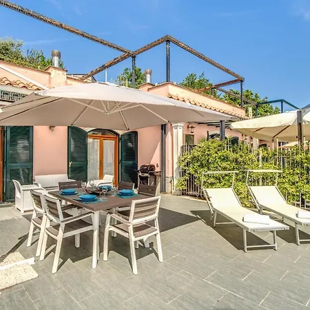 Filippo Apartment