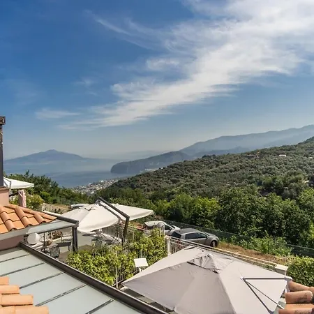 Filippo By Feeling Italy * Massa Lubrense